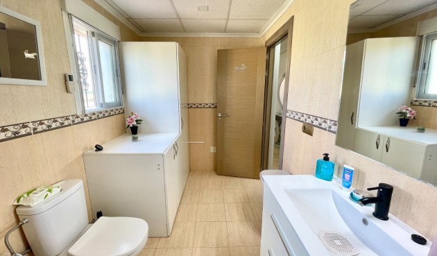 Resale - Villa -
Catral - Costa Blanca