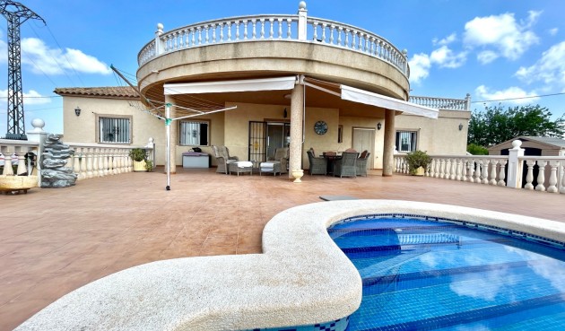 Resale - Villa -
Catral - Costa Blanca