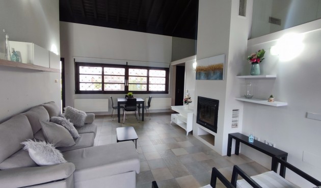 Resale - Villa -
Peraleja Golf - Inland