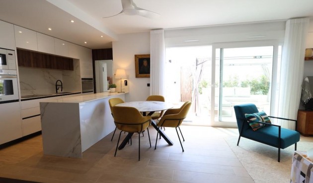 Resale - Penthouse -
Algorfa - Inland