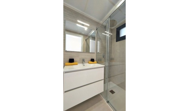 Resale - Apartment -
Villamartin - Costa Blanca