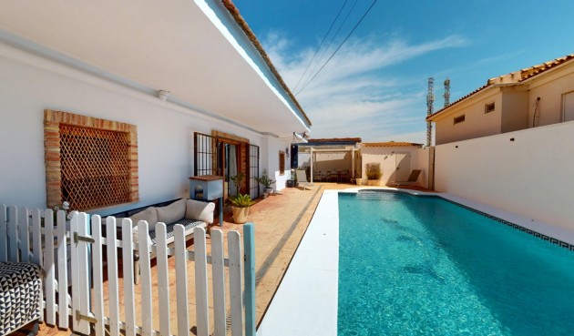 Återförsäljning - Villa -
Los Alcazares - Costa Calida