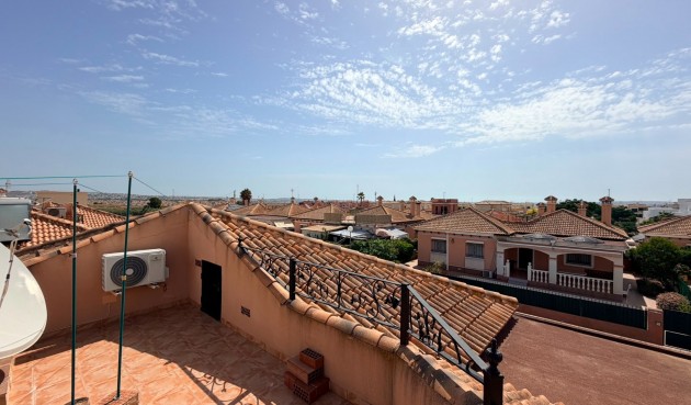 Resale - Villa -
Los Montesinos - Costa Blanca