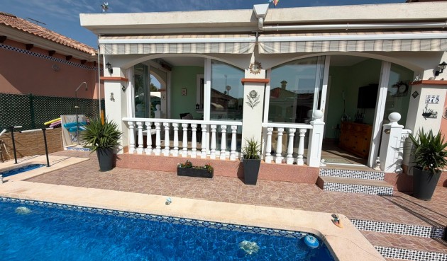 Resale - Villa -
Los Montesinos - Costa Blanca