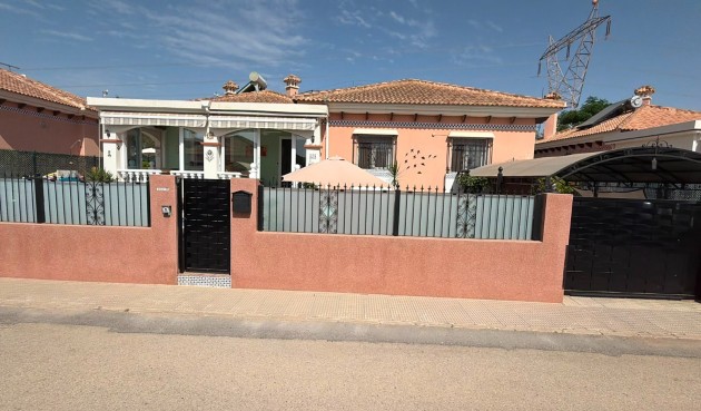 Resale - Villa -
Los Montesinos - Costa Blanca