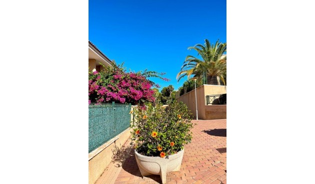 Resale - Bungalow -
Gran Alacant - Costa Blanca