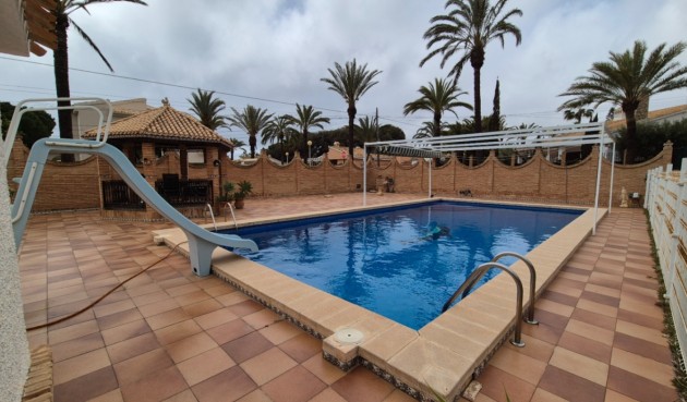 Resale - Villa -
Orihuela - Inland