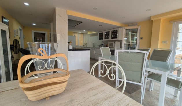 Resale - Villa -
Orihuela - Inland