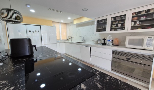 Resale - Villa -
Orihuela - Inland