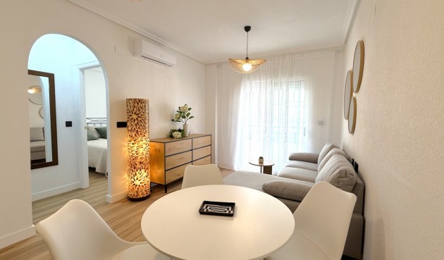 Resale - Apartment -
Torrevieja - Costa Blanca