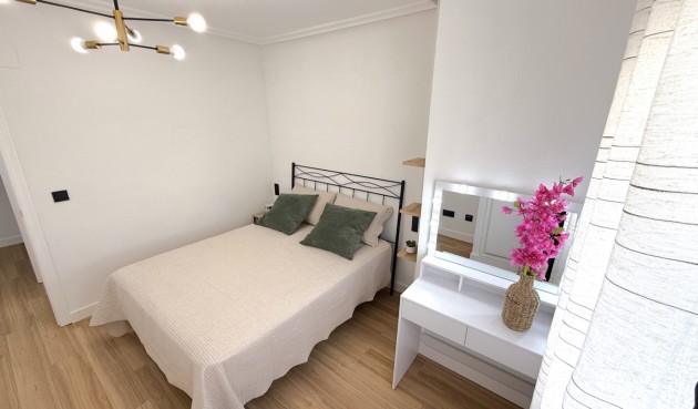 Resale - Apartment -
Torrevieja - Costa Blanca