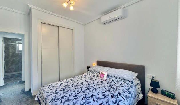 Resale - Town House -
Orihuela Costa - La Florida