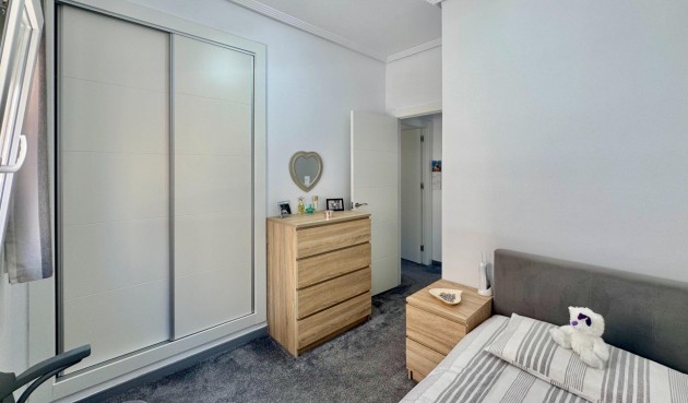 Resale - Town House -
Orihuela Costa - La Florida
