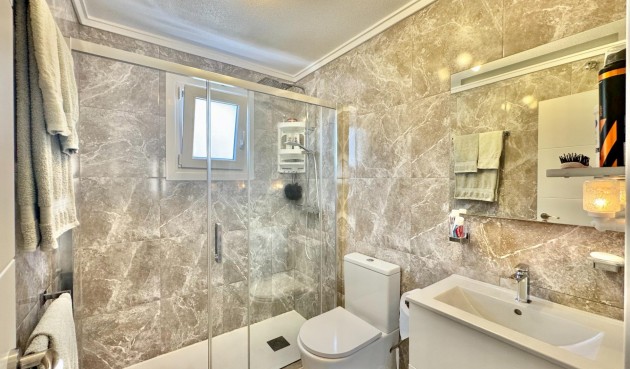 Resale - Town House -
Orihuela Costa - La Florida