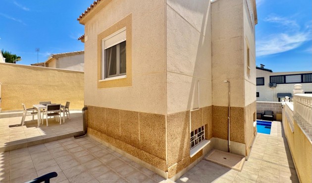 Resale - Town House -
Orihuela Costa - La Florida