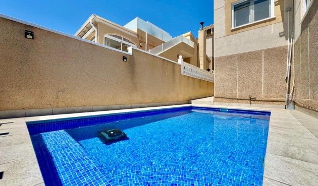 Resale - Town House -
Orihuela Costa - La Florida