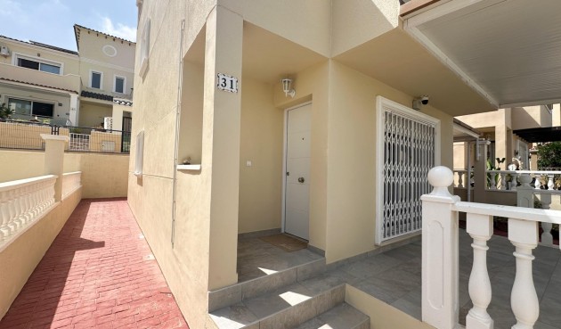 Reventa - Town House -
San Miguel de Salinas - El Galán