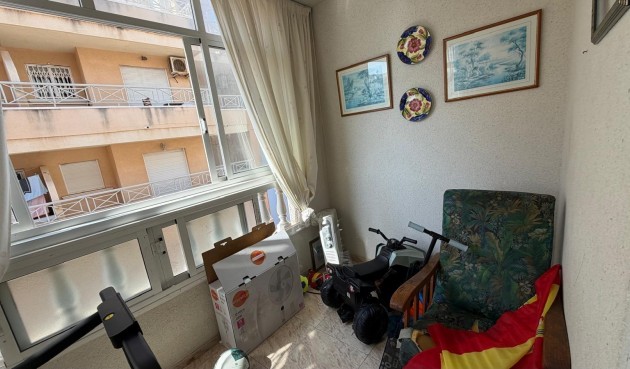 Resale - Apartment -
Torrevieja - Playa del Cura