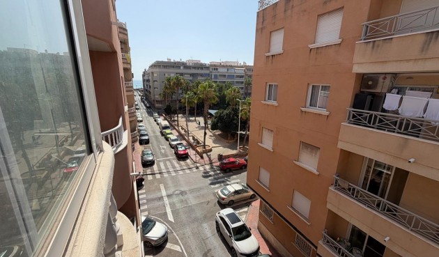 Resale - Apartment -
Torrevieja - Playa del Cura