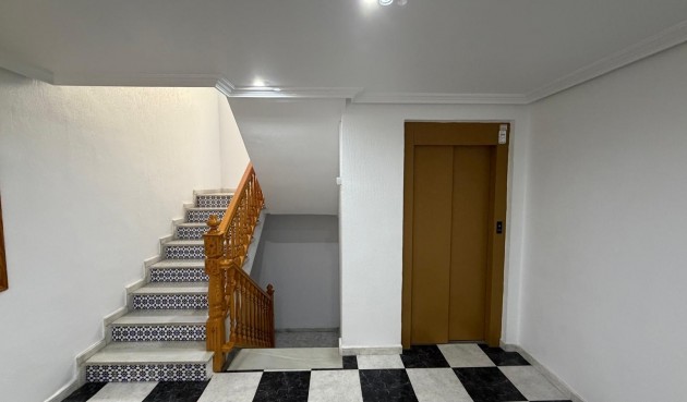 Resale - Apartment -
Torrevieja - Playa del Cura