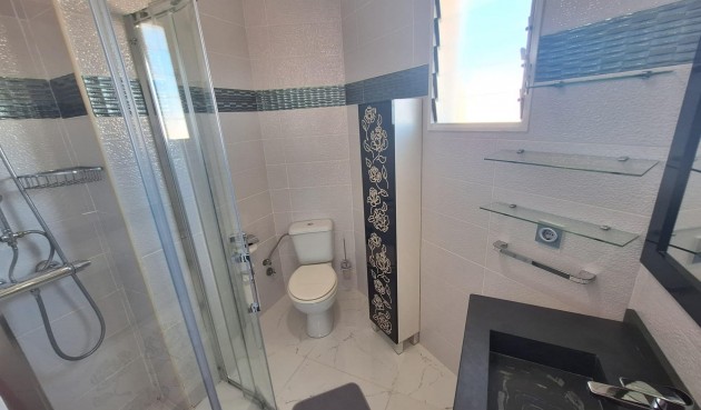 Brukt - Apartment -
Torrevieja - Torrejón