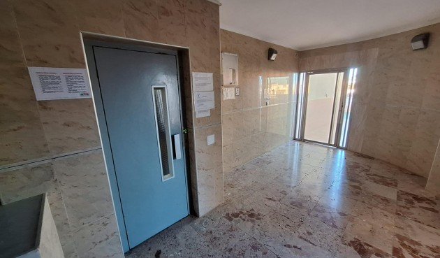 Brukt - Apartment -
Torrevieja - Torrejón