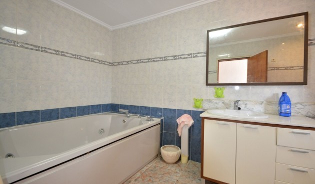 Resale - Town House -
Torrevieja - Costa Blanca