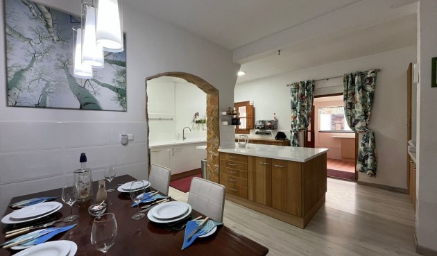 Resale - Villa -
La Torre Golf Resort - Inland