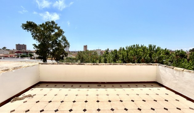 Resale - Villa -
Santiago de la Ribera - Costa Calida