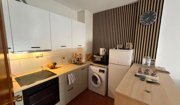 Resale - Apartment -
Torrevieja - Habaneras
