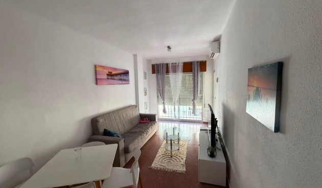 Resale - Apartment -
Torrevieja - Habaneras