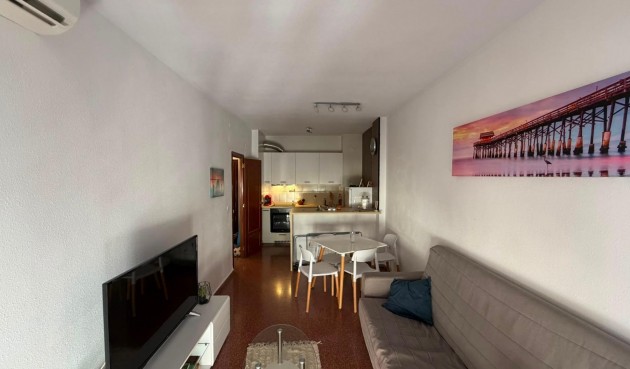 Resale - Apartment -
Torrevieja - Habaneras