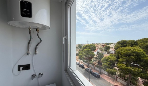 Resale - Apartment -
Orihuela Costa - La Zenia