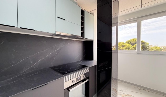 Resale - Apartment -
Orihuela Costa - La Zenia