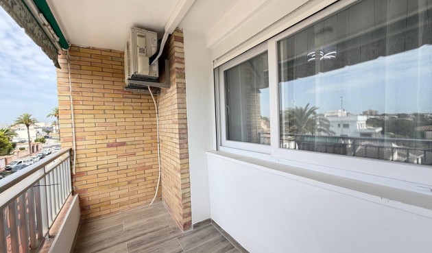 Resale - Apartment -
Orihuela Costa - La Zenia