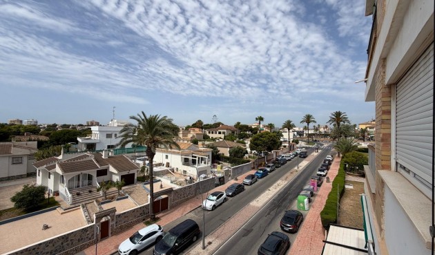 Resale - Apartment -
Orihuela Costa - La Zenia