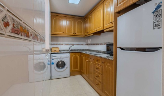 Resale - Apartment -
Torrevieja - Costa Blanca