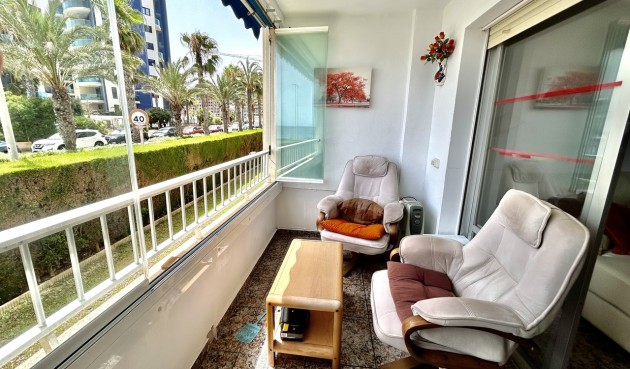 Resale - Apartment -
Punta Prima - Costa Blanca