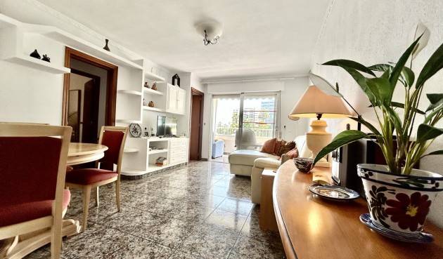 Resale - Apartment -
Punta Prima - Costa Blanca