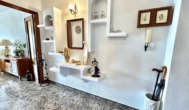 Resale - Apartment -
Punta Prima - Costa Blanca
