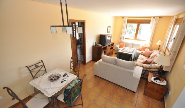 Resale - Villa -
Castalla - Inland