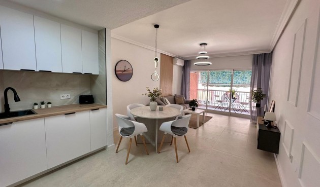 Resale - Apartment -
Torrevieja - Estacion De Autobuses
