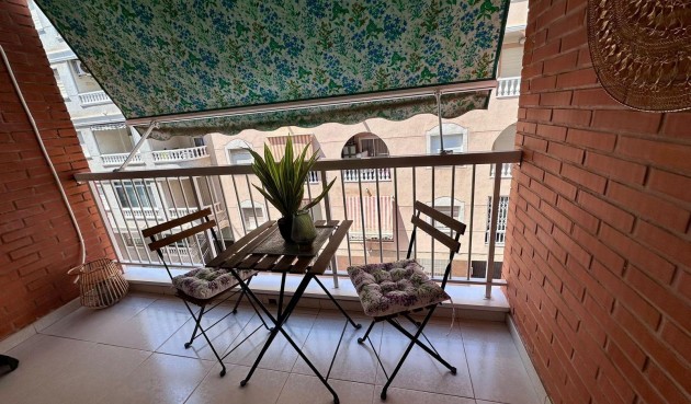 Resale - Apartment -
Torrevieja - Estacion De Autobuses