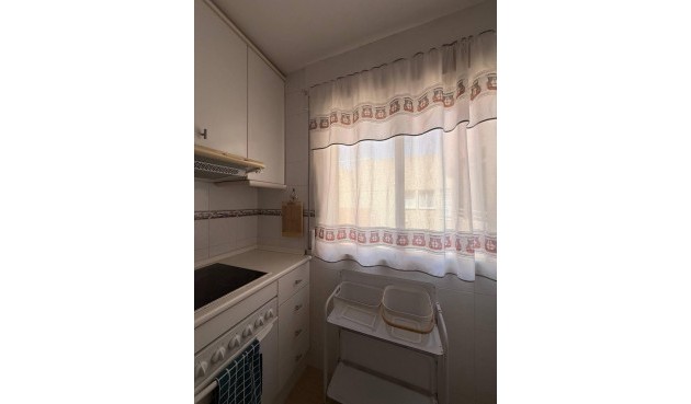 Resale - Apartment -
Orihuela Costa - Campoamor