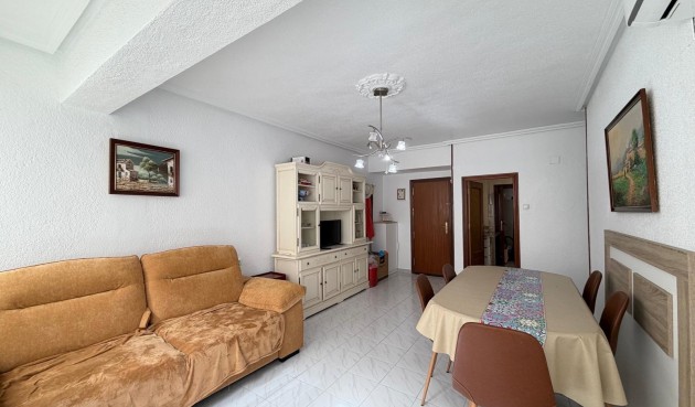 Resale - Apartment -
Torrevieja - Estacion De Autobuses