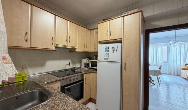 Resale - Apartment -
Torrevieja - Estacion De Autobuses