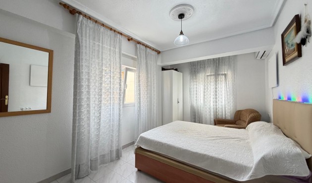 Resale - Apartment -
Torrevieja - Estacion De Autobuses
