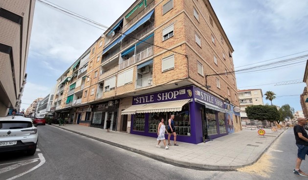 Resale - Apartment -
Torrevieja - Estacion De Autobuses