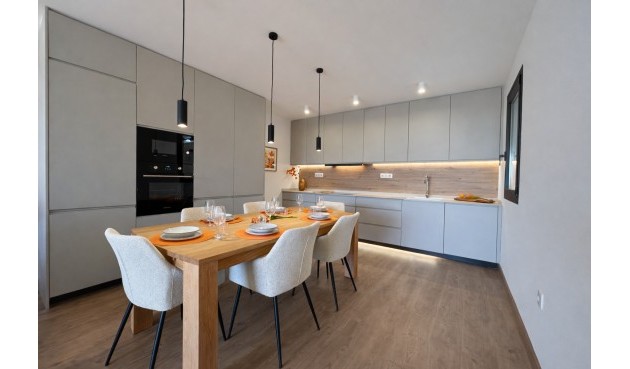 Resale - Town House -
Dolores - Costa Blanca
