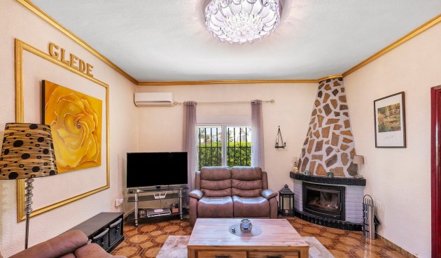 Resale - Villa -
Ciudad Quesada - Costa Blanca
